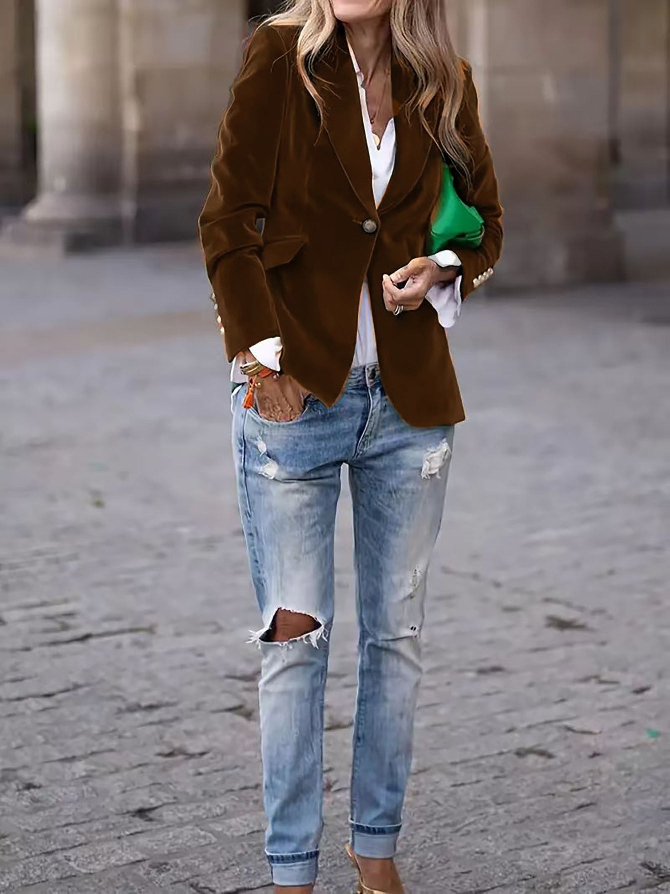 Women's Fitted Velvet Blazer