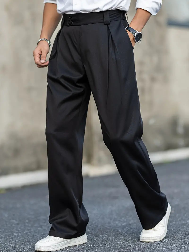 Loose-fitting wide leg trousers featuring stylish pleats and a double waistband, perfect for a comfortable yet fashionable look. 5
