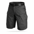 Men's cargo shorts featuring multiple pockets, made from a comfortable cotton blend, designed for a regular fit, perfect for casual wear and outdoor activities. 0