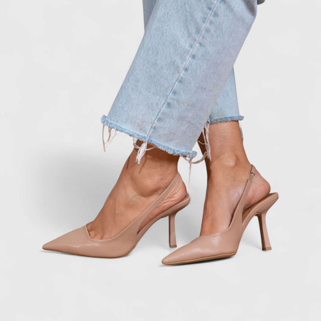 Orthopedic women's heels featuring ergonomic support and a streamlined shape for comfort and style. 4